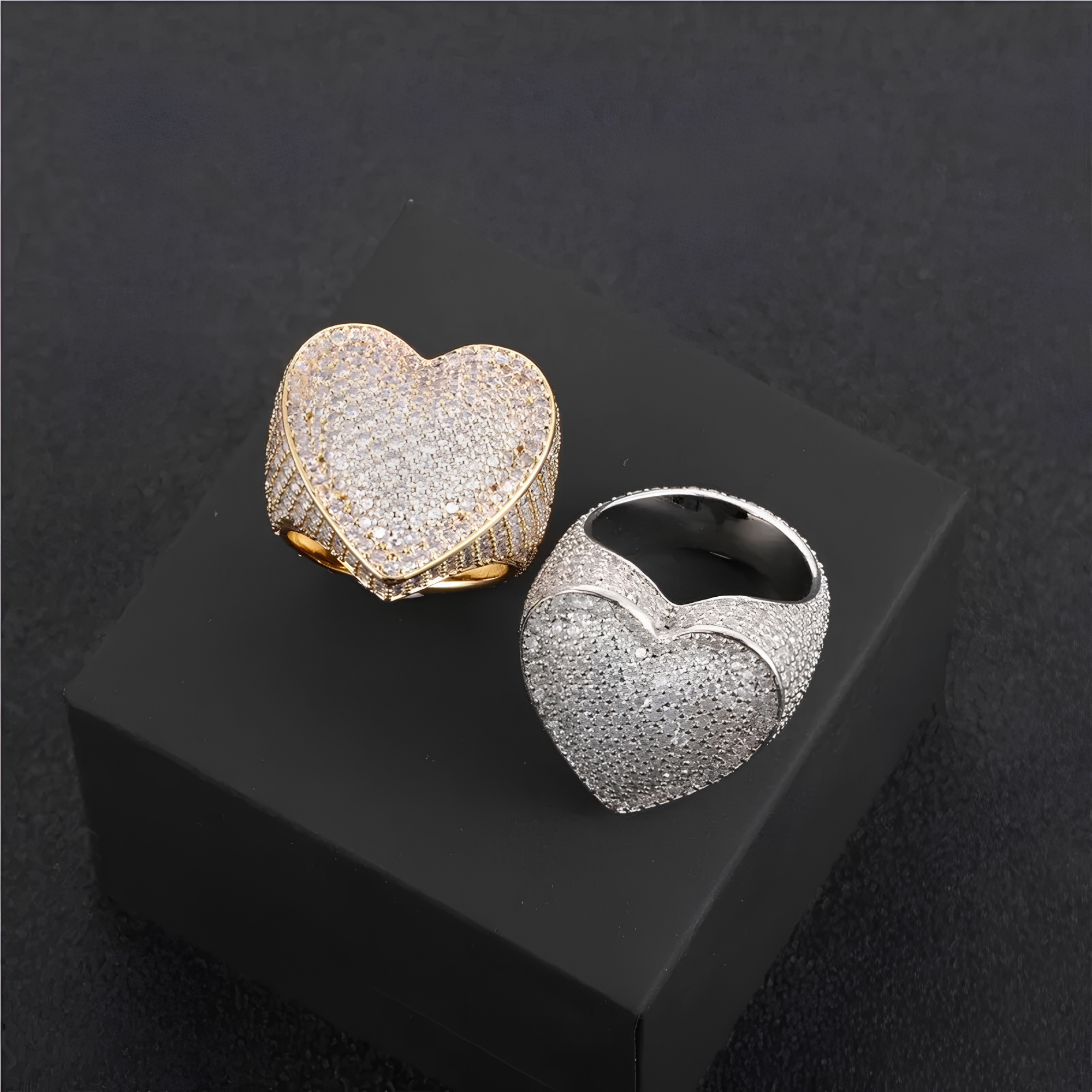 ICED HEART RING - SILVER