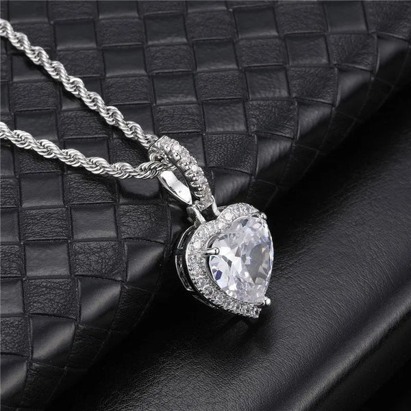 ICED HEART HALO PENDANT – SILVER