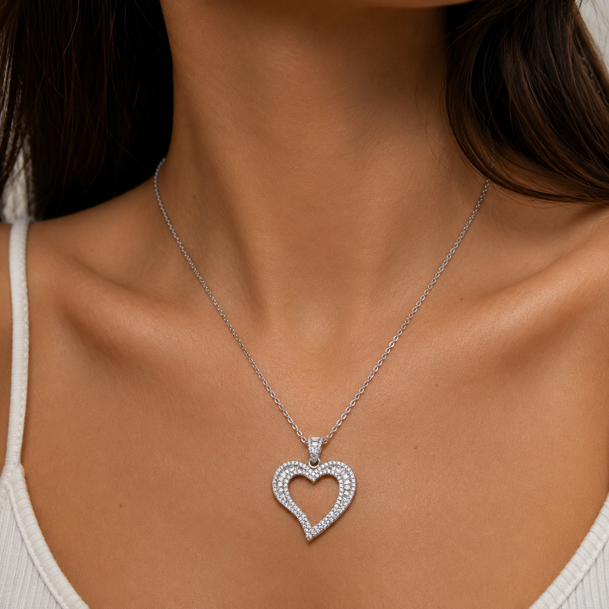 ICED OPEN HEART PENDANT - SILVER